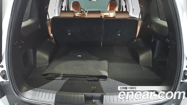 Hyundai Santafe 2024 — photo 35