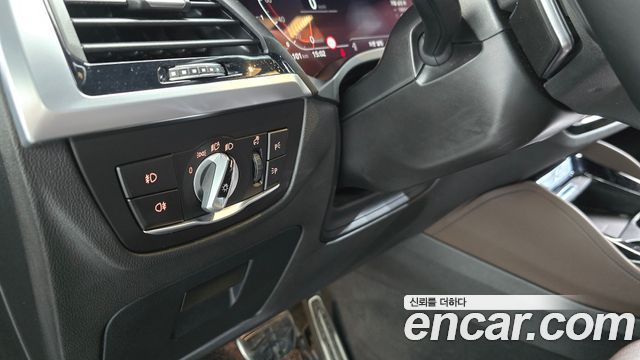 BMW X4 2021 — photo 24
