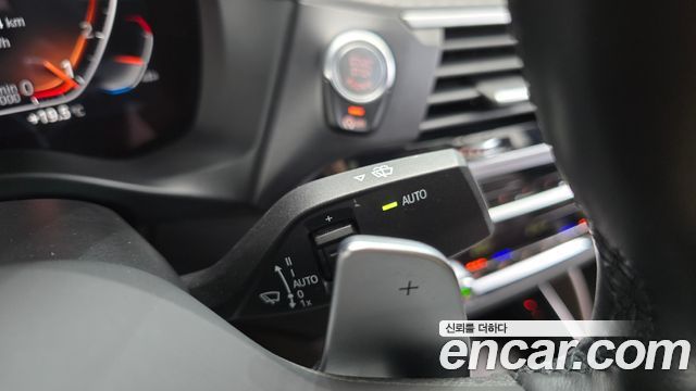 BMW X4 2021 — photo 26