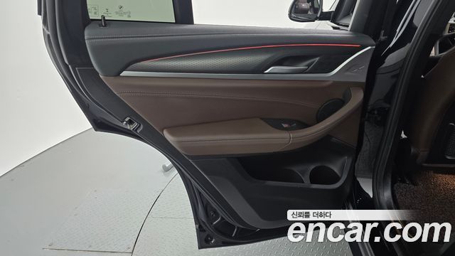 BMW X4 2021 — photo 15