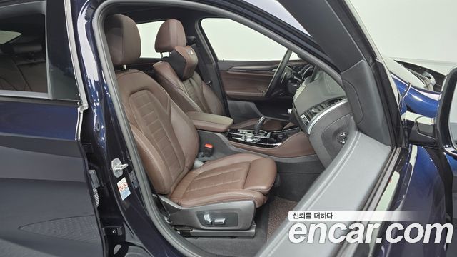 BMW X4 2021 — photo 16