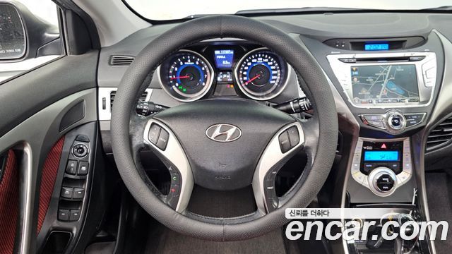 Hyundai AVANTE 2012 — photo 20