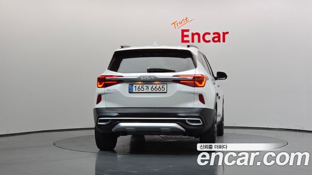 Kia Seltos 2022 — photo 4
