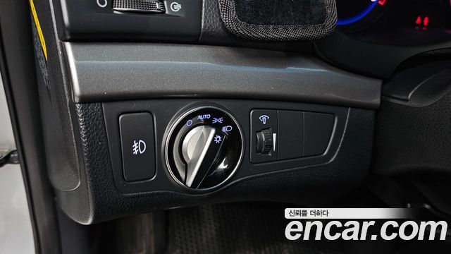 Hyundai i40 2014 — photo 13