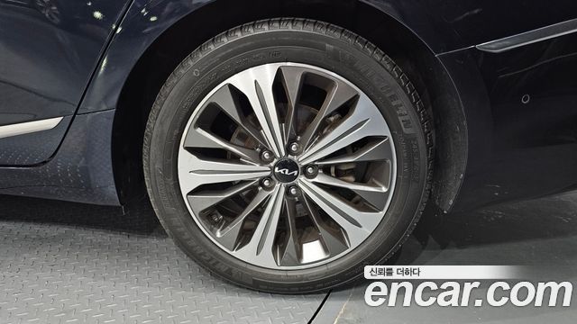 Kia K8 2022 — photo 7