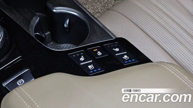 Kia K8 2022 — photo 30