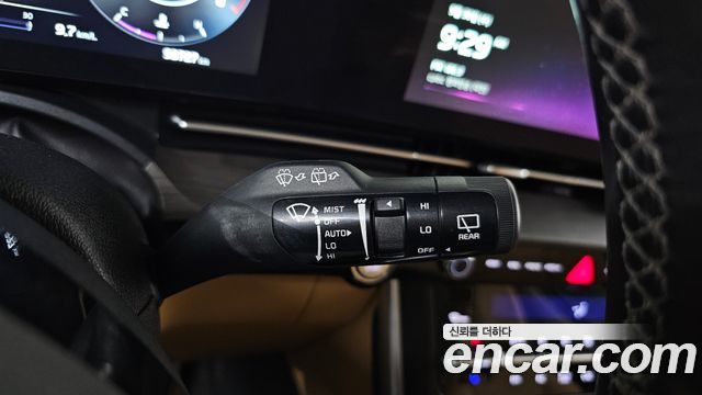 Kia Canival 2023 — photo 12