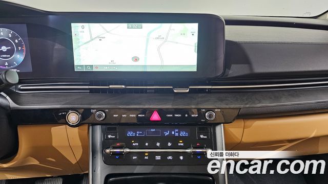 Kia Canival 2023 — photo 15