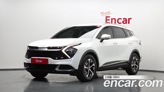 Kia Sportage 2023 — photo 1