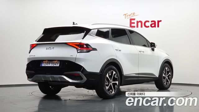 Kia Sportage 2023 — photo 2