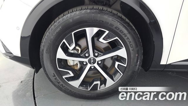 Kia Sportage 2023 — photo 5