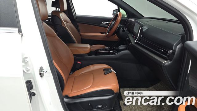 Kia Sportage 2023 — photo 11