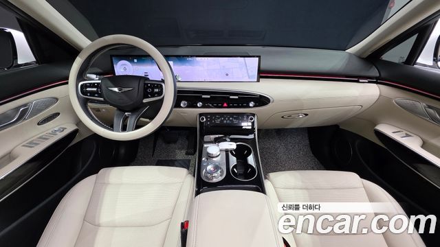 Genesis GV70 2025 — photo 10