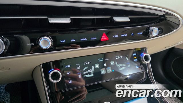 Genesis GV70 2025 — photo 26