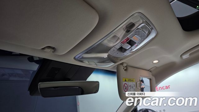 Genesis GV70 2025 — photo 34