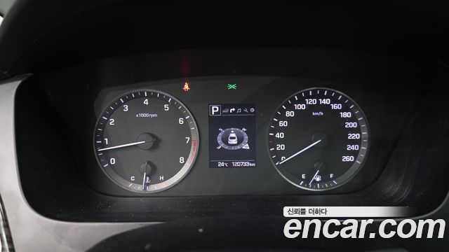 Hyundai Sonata 2017 — photo 11