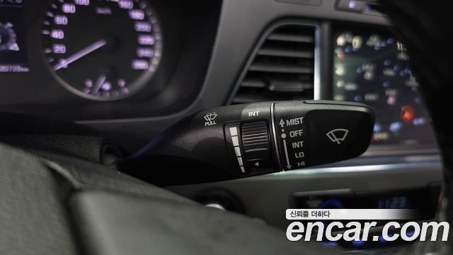 Hyundai Sonata 2017 — photo 30