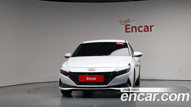 Hyundai AVANTE 2021 — photo 3