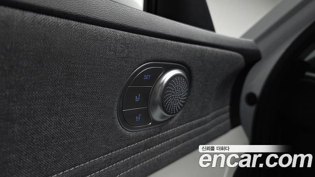 Hyundai AVANTE 2021 — photo 23
