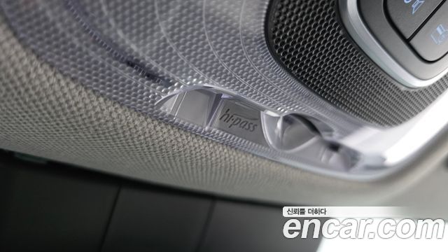 Hyundai AVANTE 2021 — photo 25
