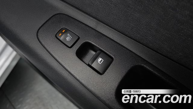 Hyundai AVANTE 2021 — photo 29