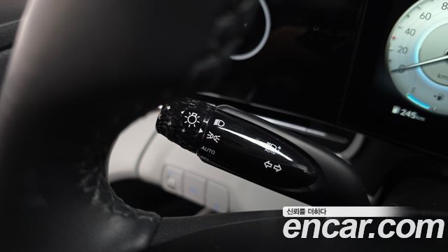 Hyundai AVANTE 2021 — photo 36