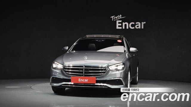Mercedes-Benz E-Class 2021 — photo 3