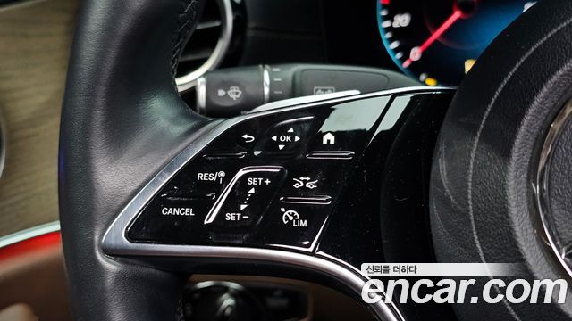 Mercedes-Benz E-Class 2021 — photo 22