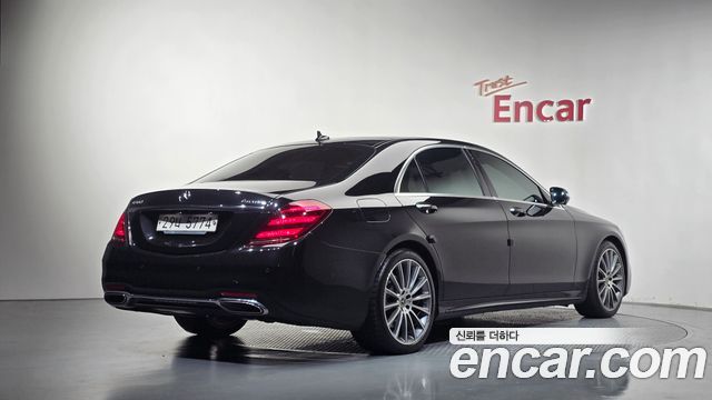 Mercedes-Benz S-Class 2018 — photo 2