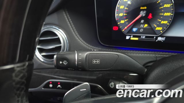 Mercedes-Benz S-Class 2018 — photo 19