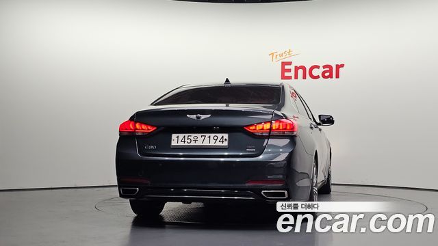 Genesis G80 2018 — photo 4