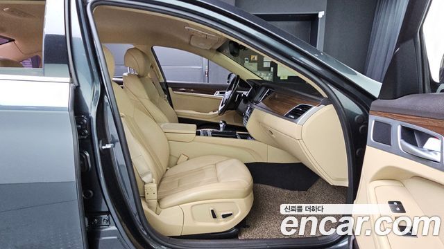 Genesis G80 2018 — photo 12