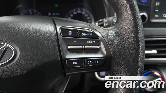 Hyundai Kona 2018 — photo 16