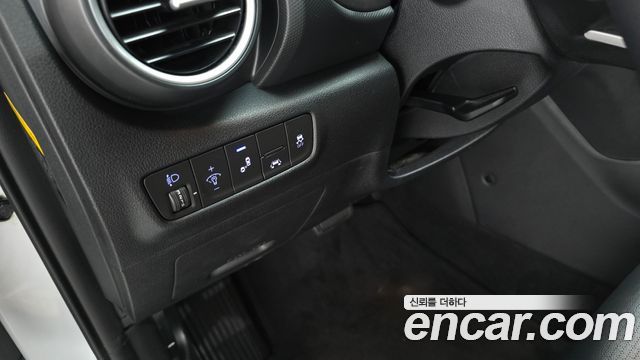 Hyundai Kona 2018 — photo 19