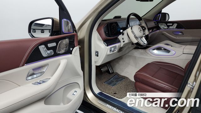 Mercedes-Benz GLS-Class 2023 — photo 13