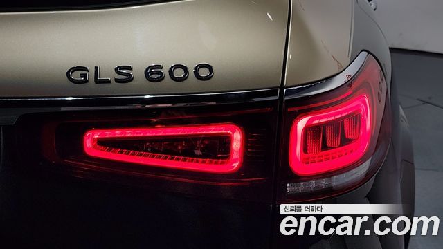 Mercedes-Benz GLS-Class 2023 — photo 9