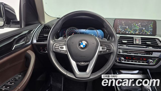 BMW X3 2018 — photo 19