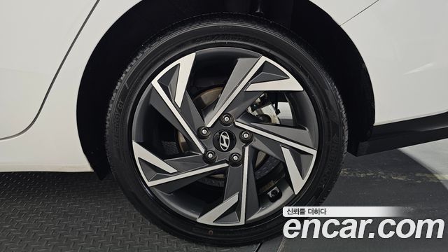 Hyundai AVANTE 2024 — photo 7