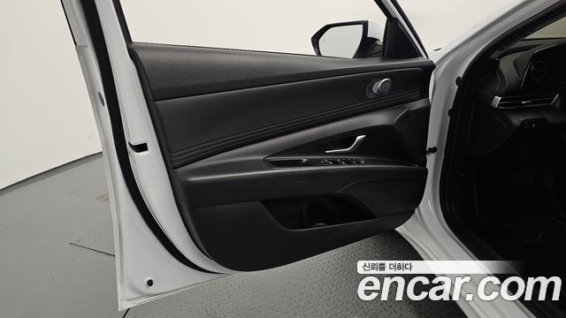 Hyundai AVANTE 2024 — photo 14