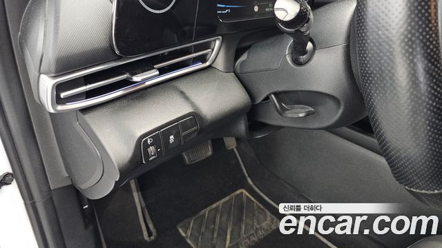 Hyundai AVANTE 2024 — photo 28