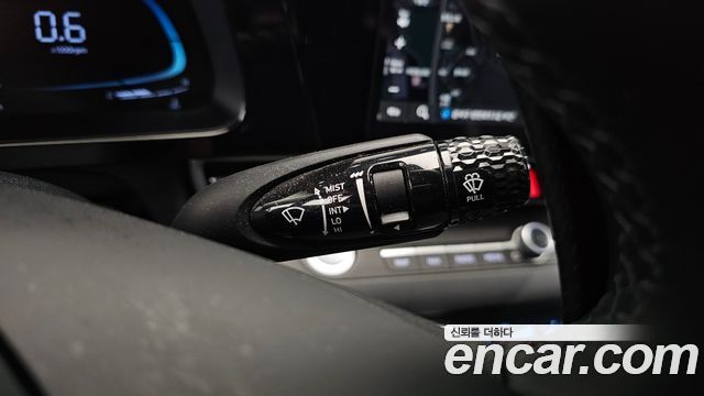 Hyundai AVANTE 2024 — photo 29