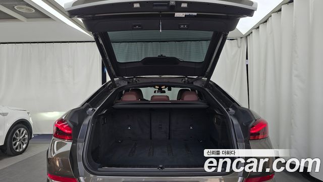 BMW X6 2021 — photo 23