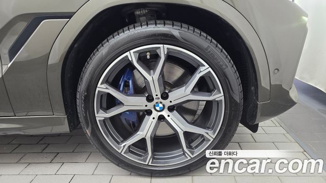 BMW X6 2021 — photo 7