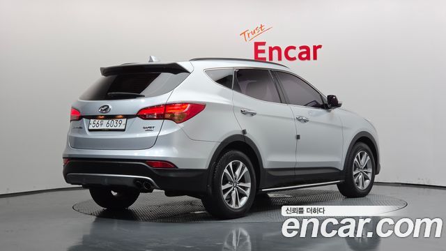 Hyundai Santafe 2015 — photo 2