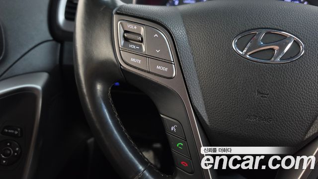 Hyundai Santafe 2015 — photo 24