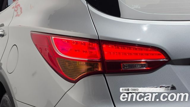 Hyundai Santafe 2015 — photo 9