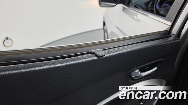 Hyundai Santafe 2015 — photo 34