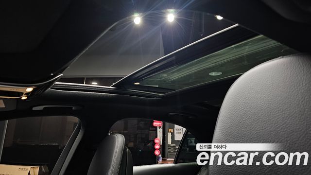 Mercedes-Benz C-Class 2024 — photo 26