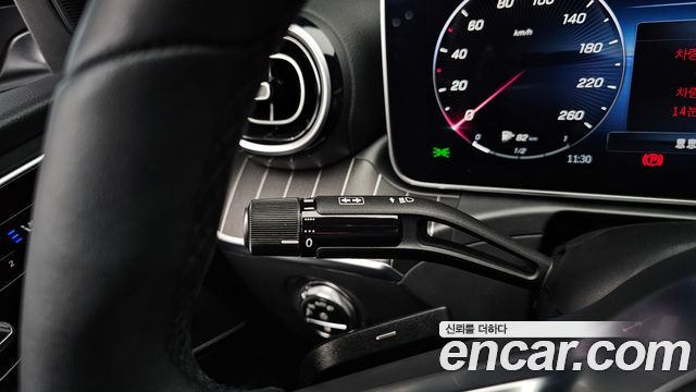 Mercedes-Benz C-Class 2024 — photo 32