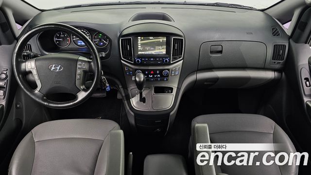 Hyundai Starex 2018 — photo 10